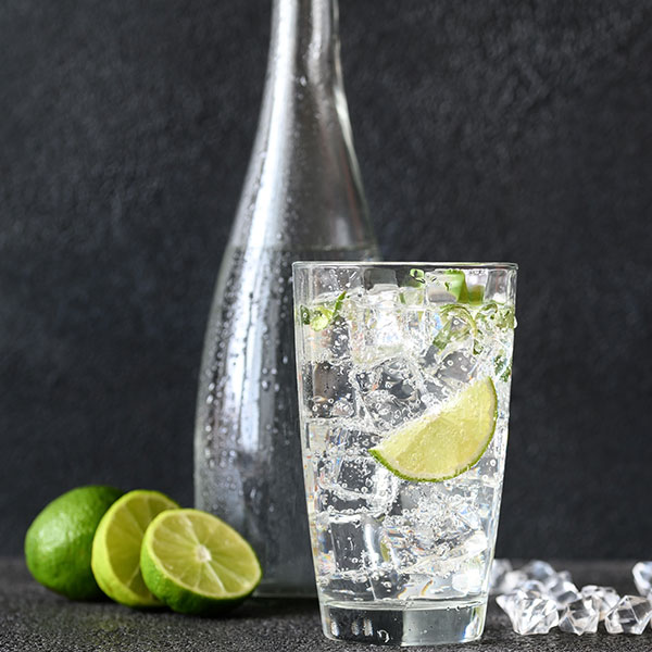 Carbonated Wellness: How Sparkling Water Can Boost Your Health